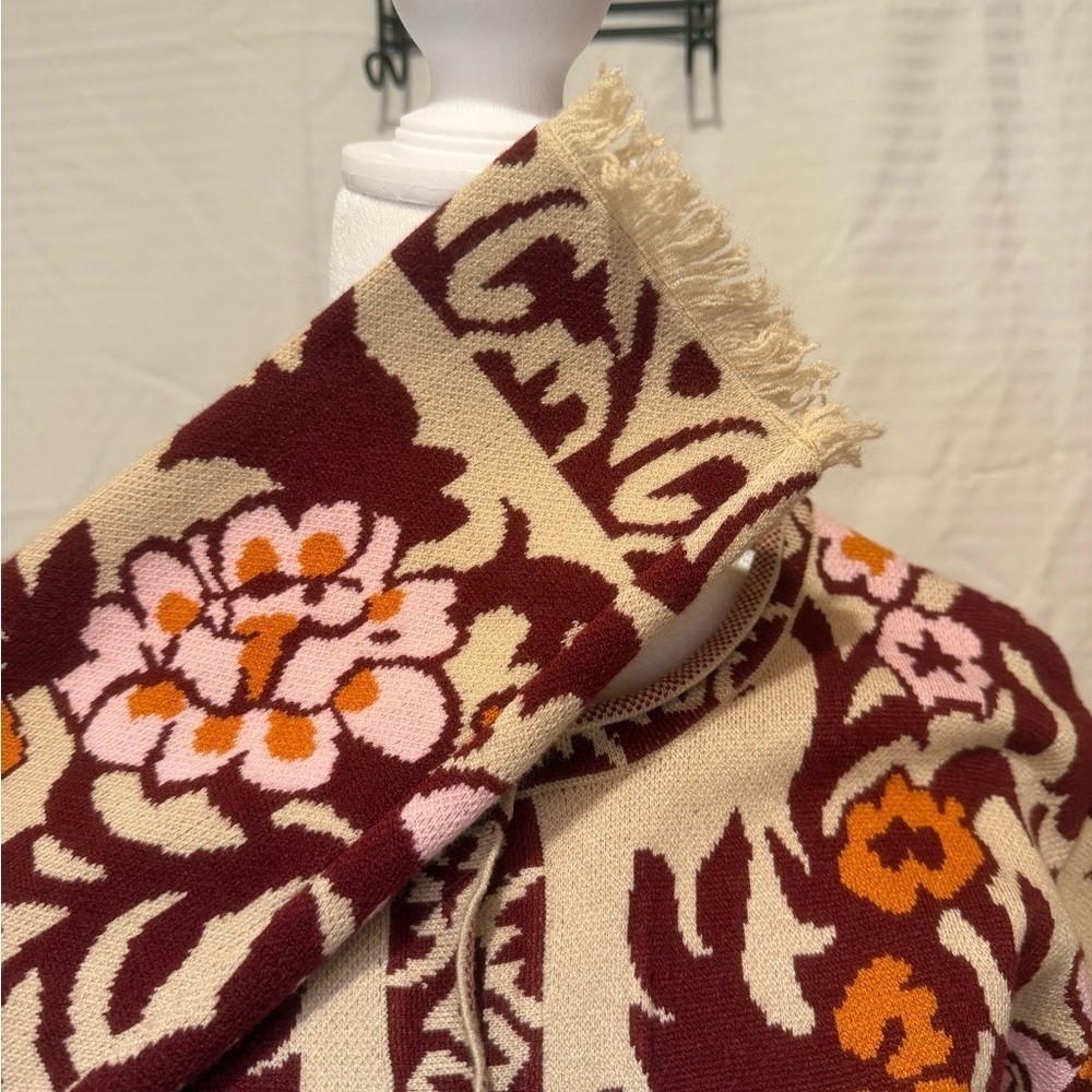 NWOT Gorgeous & Unique Floral Patterned Xl Button-Up Sweater - Picture 6 of 9